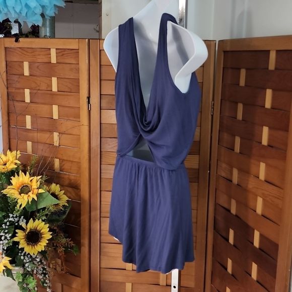 Navy blue shorts romper - Picture 6 of 12